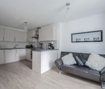 4 bedroom terraced house to rent - Photo 4