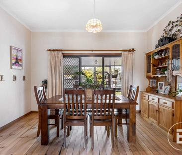 Quality Location - 4 Bedroom Home - Photo 5