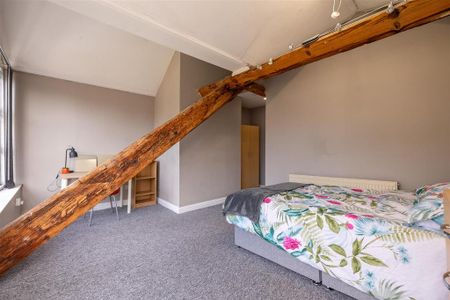 2 bedroom private hall to rent - Photo 3