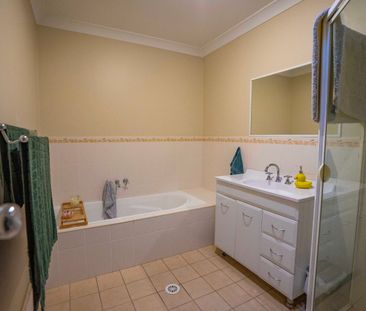 1/2 Edward Street - Photo 1