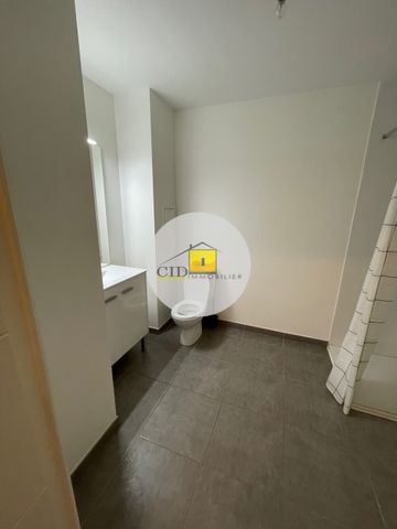 Location Appartement 1 pièce 31m² ST PRIEST 69800 - Photo 4