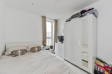 Room in a Shared Flat, London, SW11 - Photo 3