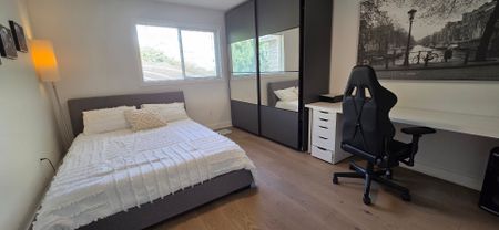 For Lease - 337 Carruthers Avenue Unit# Entire, Newmarket, Ontario - Photo 3