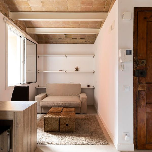 Modern and Cosy One Bedroom Apartment next to Barceloneta beach - Photo 1