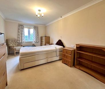 2 bedroom retirement property to rent - Photo 6