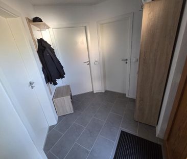 Schöne 2-Zimmer-Souterrain Wohnung mit Freisitz - Foto 1
