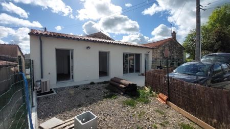 Location Maison 3 pièces 80m² FRONTENAY ROHAN ROHAN 79270 - Photo 5