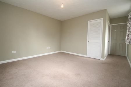 High Street Green, HP2 7AQ, Hemel Hempstead - Photo 5