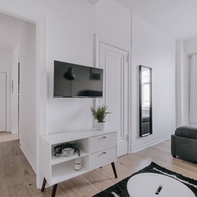 Le Claridge 2 ½ Entièrement Meublé à Louer Montcalm / Saint-Sacrement Septembre 2026 - Photo 1