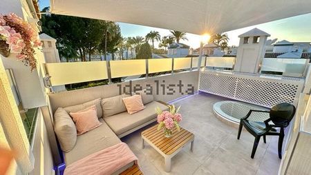 Alquiler de chalet adosado en Urbanizacion Dominion Beach s/n - Photo 4