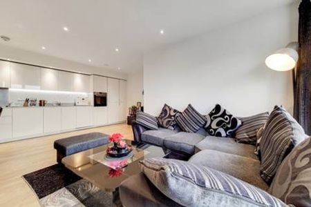 2 Bed Flat, Lyon Road, HA1 - Photo 3