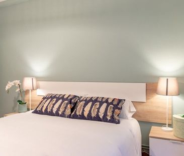 Piso de alquiler en Carrer Mare de Déu Dels Desemparats, Ca n'Anglada - Photo 1