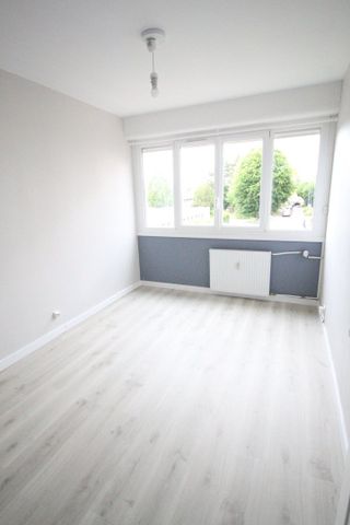 Appartement Herouville Saint Clair 5 pièces 81.72 m2 - Photo 2