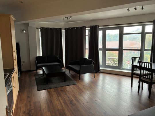 2 Bed Flat, St James's Road, SE1 - Photo 1