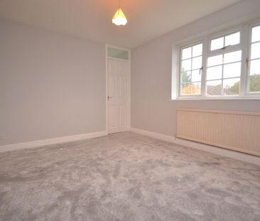 3 bedroom House To Let - Photo 6
