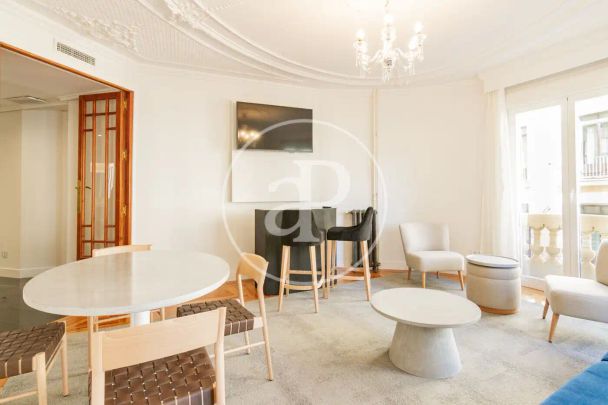 Piso de alquiler en C. de Atocha, Cortes - Huertas - Foto 1