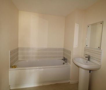 2 bedroom apartment to rent - Photo 6
