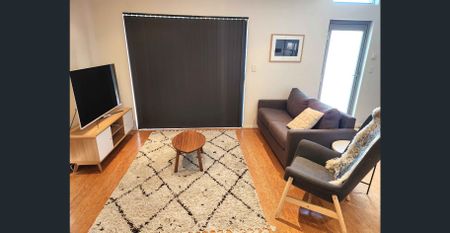 Luxury Living in Leederville – Fully Furnished and Move-in Ready - Photo 2