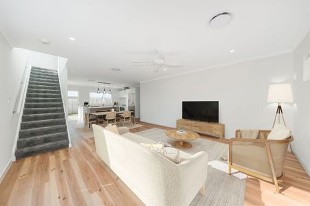 Beautiful home, easy living, lovely community, ready for you now! - Photo 5