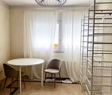 Calle Jaenar, Madrid, Community of Madrid 28043 - Photo 5