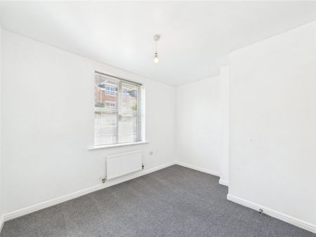 Thompson Court, Chilwell, Nottingham, NG9 - Photo 4