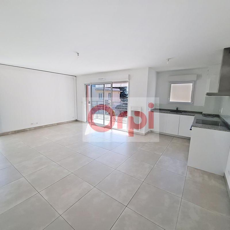 Location Appartement 3 pièces 63m² ST LAURENT DU VAR 06700 - Photo 1