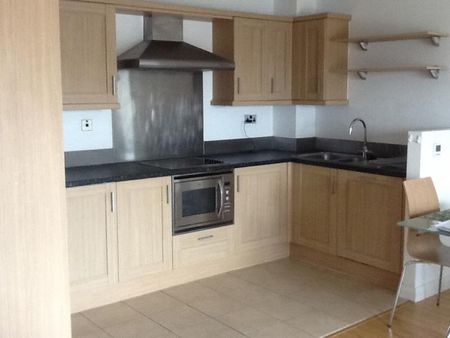 2 bedroom apartment to rent - Photo 2