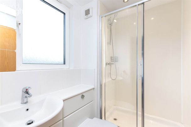 3 bedroom apartment to rent - Photo 1