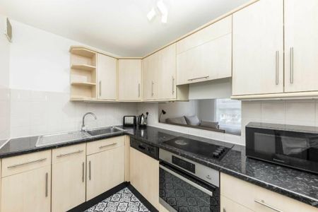 2 Bed Maisonette, Wordsworth Road, SE1 - Photo 4