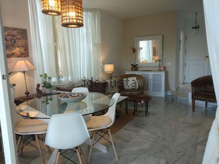 Alquiler de chalet pareado en Avenida del Sol - Photo 5