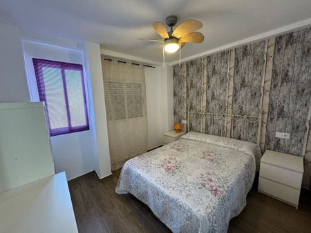 2 room luxury Apartment for rent in Santa Pola, Valencia - Photo 2