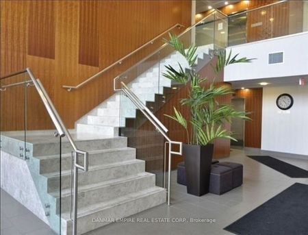 For Lease - 4700 Highway 7 Drive Unit# 519, Vaughan, Ontario - Photo 3