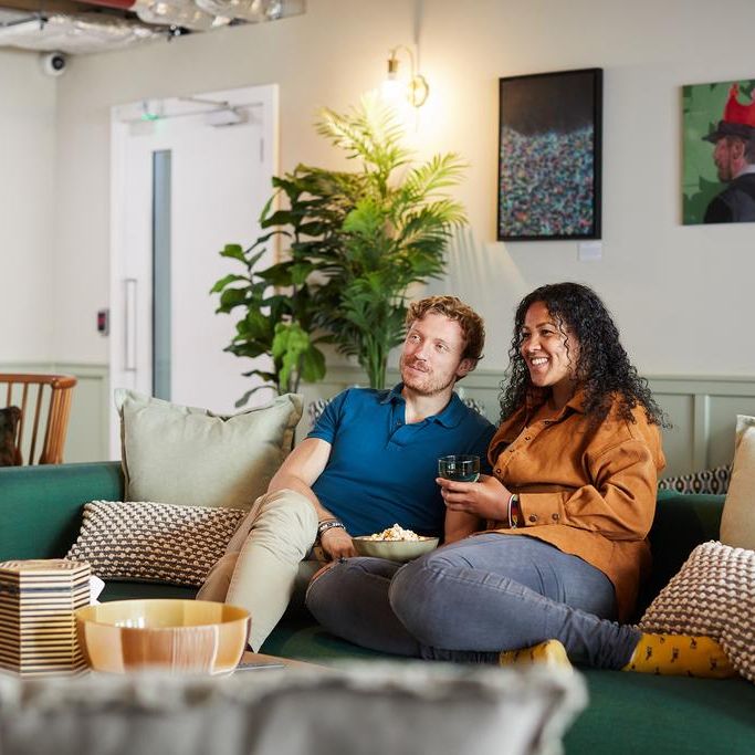 Studio to rent - Photo 1