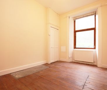 Lyndhurst Gardens, North Kelvinside, Glasgow - Photo 3