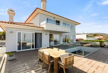 5 Bedroom House with swimming pool, Praia Grande, Sintra