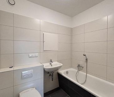 Einfach perfekt: Zentrumsnah und Parkplätze vor der Tür - Einziehen... - Photo 1