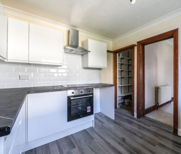 Harold Road, SITTINGBOURNE, Kent, ME10 - Photo 6