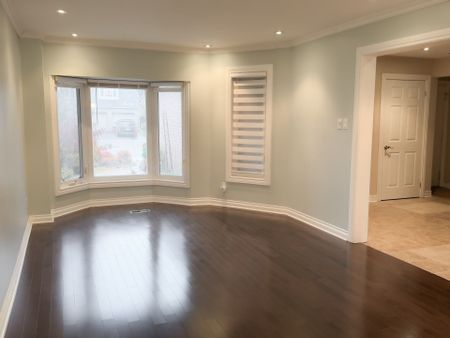 For Lease - 21 Raspberry Road, Toronto, Ontario - Photo 5
