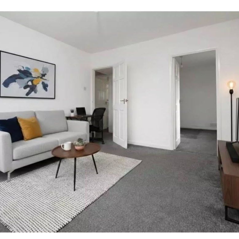 1 Bed Flat, Clarendon Court, LE2 - Photo 1