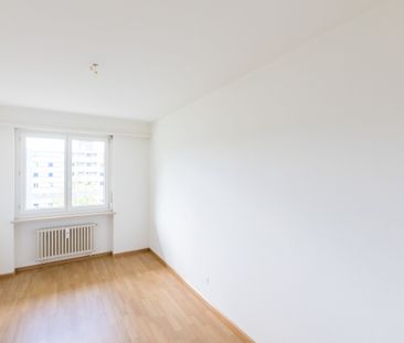 Beautiful residential location on the outskirts of Liestal - Photo 4