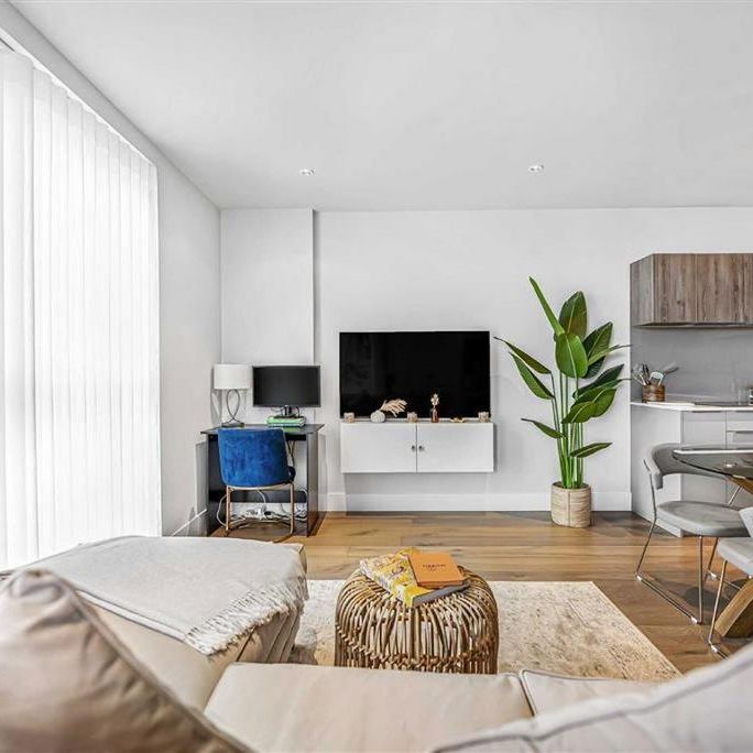 1 bedroom flat to rent - Photo 1