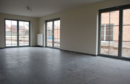 Ruime 4 slpk-woning op een perceel van 4a20ca – Waterstraat 25 Stokrooie - Photo 3