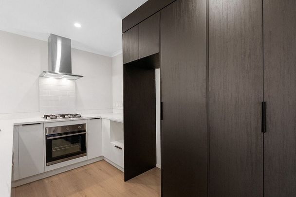 Brand New Modern Townhouse! - Photo 1