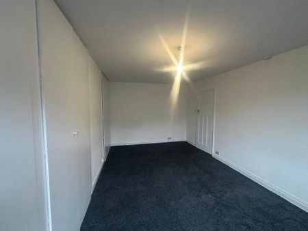 3 bedroom house to rent - Photo 2