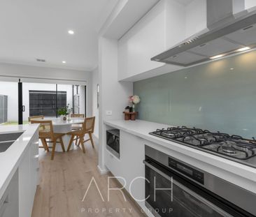 PICK OF THEM ALL! - Photo 6