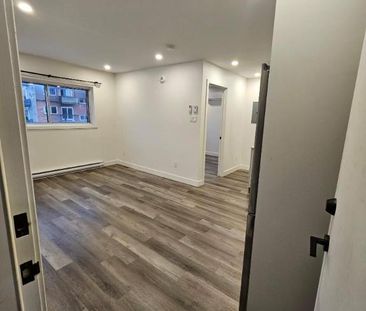 1 CH - 1 SDB - Montréal - $1,425 /mo - Photo 2