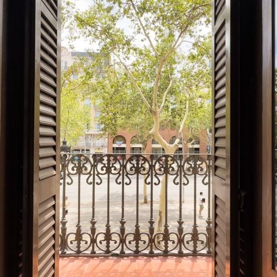 barcelona, Catalonia 08015 - Photo 1