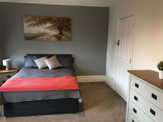 Room 5, 311 Princes Road, Stoke-on-Trent - Photo 1