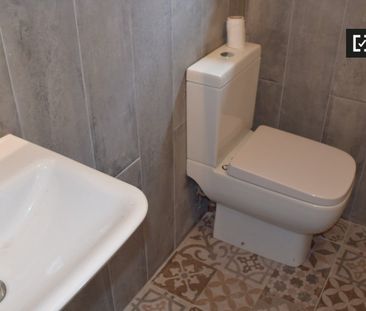 Studio apartment for rent in Killiney, Dublin - Photo 1