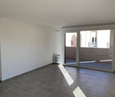 Location Appartement 3 pièces 59m² PERPIGNAN 66000 - Photo 4